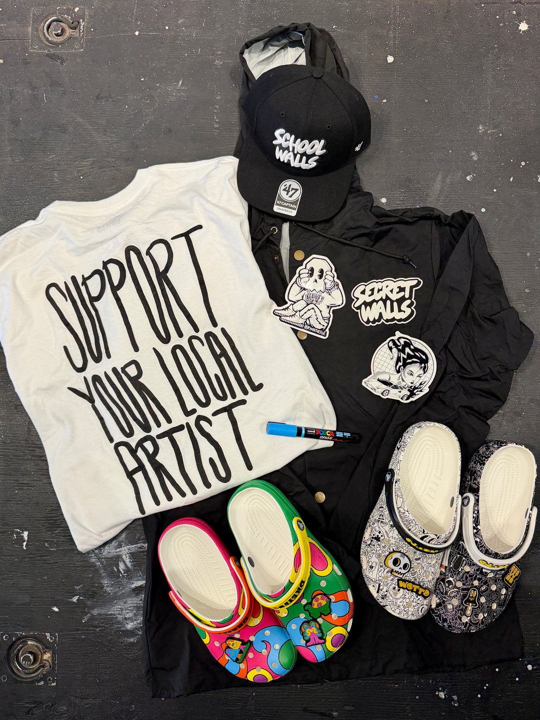 Mystery Box x January – SECRET WALLS